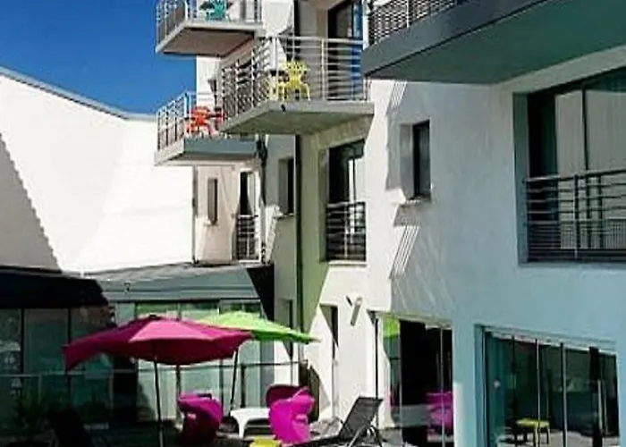 Апарт-отель Clement Ader 4*