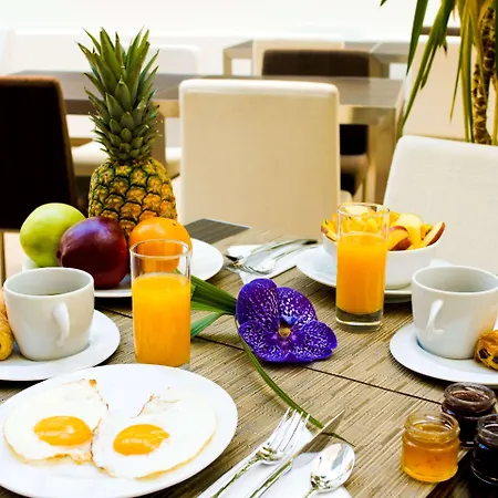 Hotel apartamentowy Clement Ader Tuluza