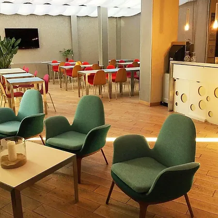 Aparthotel Clement Ader 4*