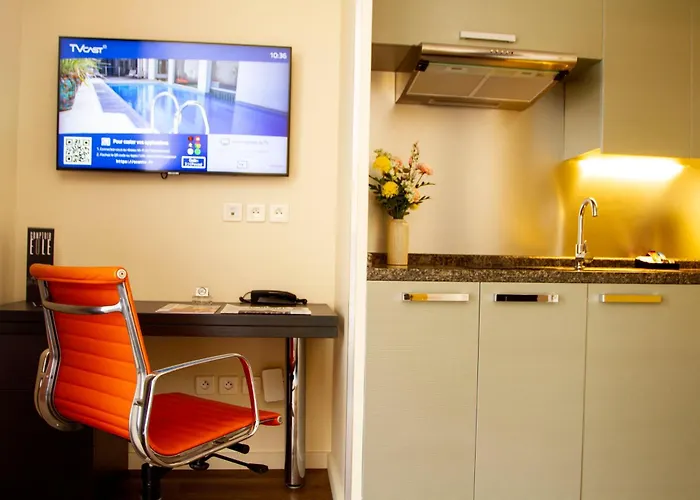 Clement Ader 아파트호텔 툴루즈