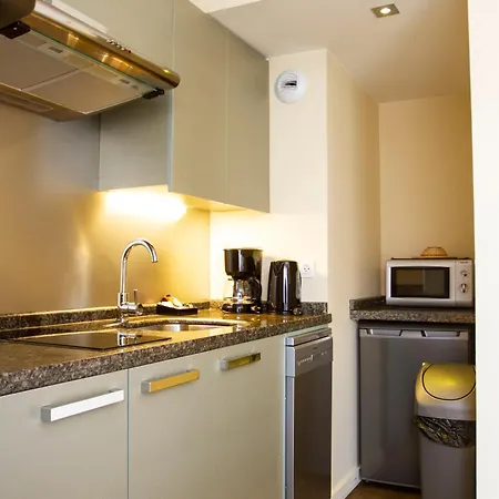 Clement Ader Apartmanhotel