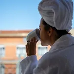 Clement Ader Aparthotel