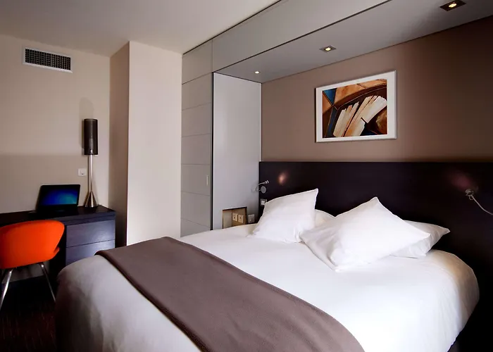 Clément Ader Apart-hotel