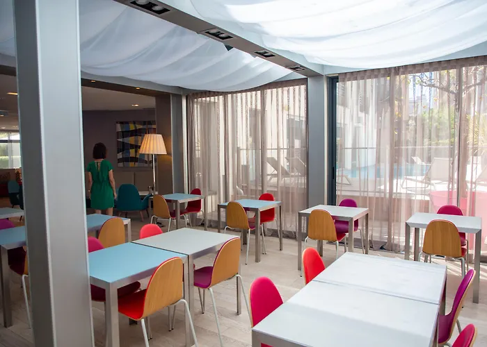 Apart-hotel Clément Ader 4*