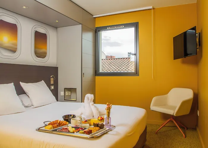 Clément Ader Apart-hotel